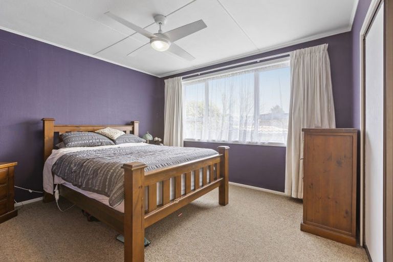 Photo of property in 41 Discovery Place, Marfell, New Plymouth, 4310