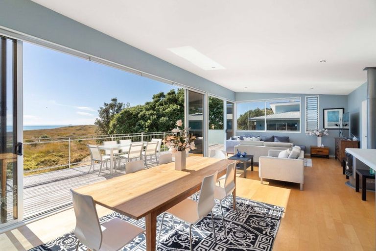 Photo of property in 7b Bowentown Boulevard, Bowentown, Waihi Beach, 3177