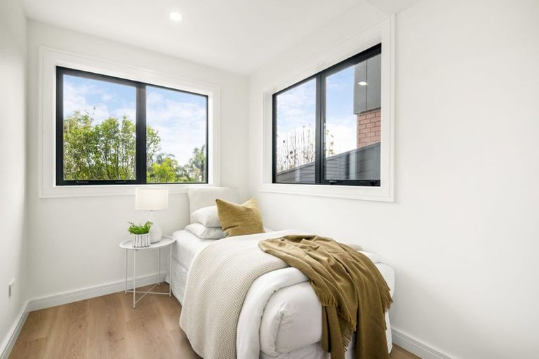 Photo of property in 16b Egremont Street, Belmont, Auckland, 0622