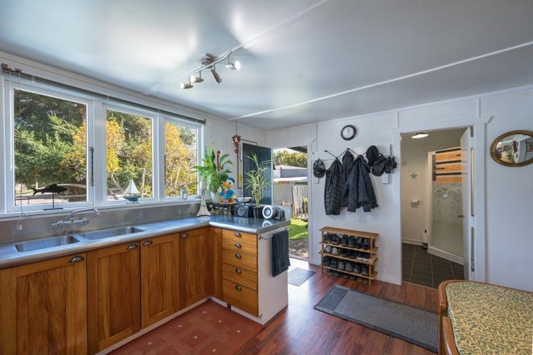 Photo of property in 107 Trewavas Street, Motueka, 7120