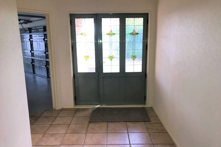 Photo of property in 60 Spinnaker Drive, Flagstaff, Hamilton, 3210