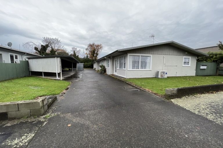 Photo of property in 5 Ranfurly Street, Hokowhitu, Palmerston North, 4410