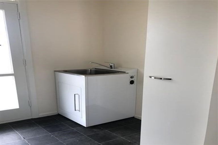 Photo of property in 15 Alamein Crescent, Onekawa, Napier, 4110