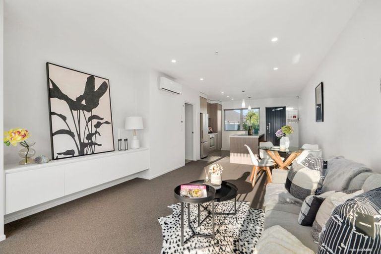 Photo of property in 6 Moores Road, Silverdale, 0932