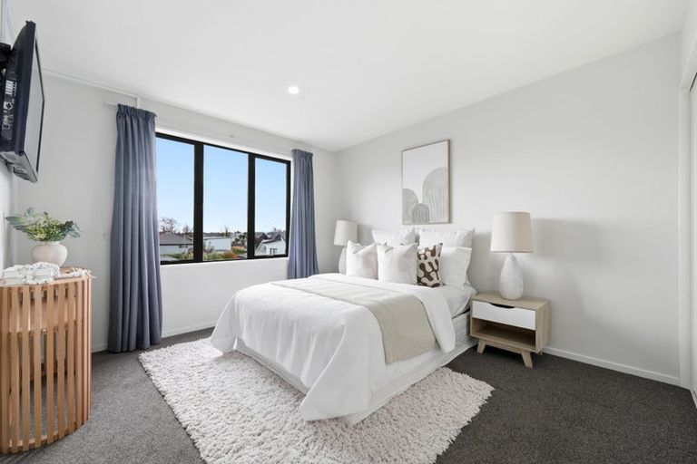 Photo of property in 2/82 Packe Street, Edgeware, Christchurch, 8013