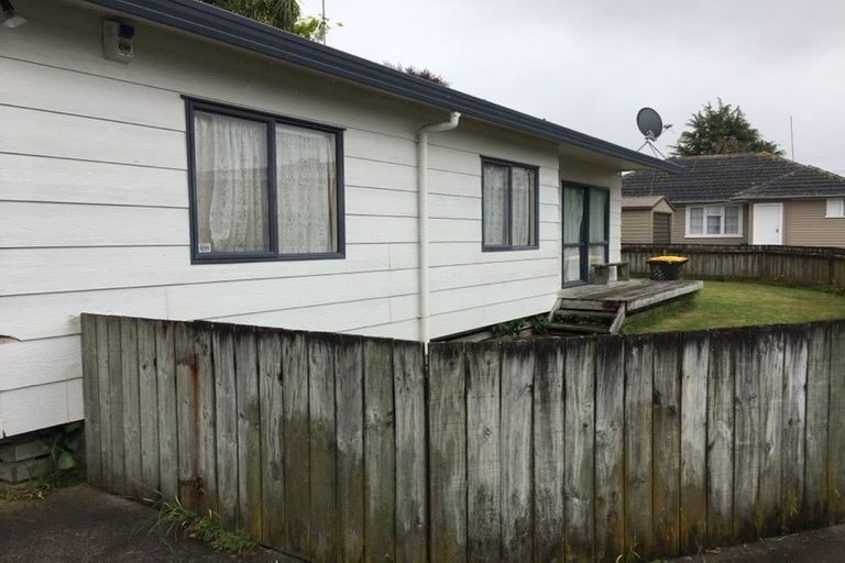 Photo of property in 1/7 Cambridge Road, Manurewa, Auckland, 2102