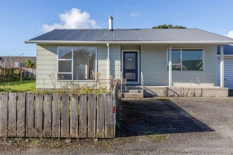 Photo of property in 86a Henley Street, Westport, 7825