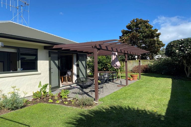 Photo of property in 15 Buckingham Place, Rototuna North, Hamilton, 3210