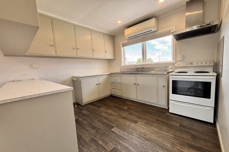 Photo of property in 4/25 West Street, Pukekohe, 2120
