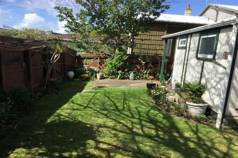 Photo of property in 99 Lemon Street, New Plymouth, 4312
