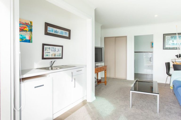 Photo of property in 30 Arawa Lane, Whitianga, 3510