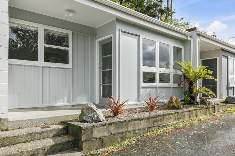 Photo of property in 24a Deller Grove, Silverstream, Upper Hutt, 5019