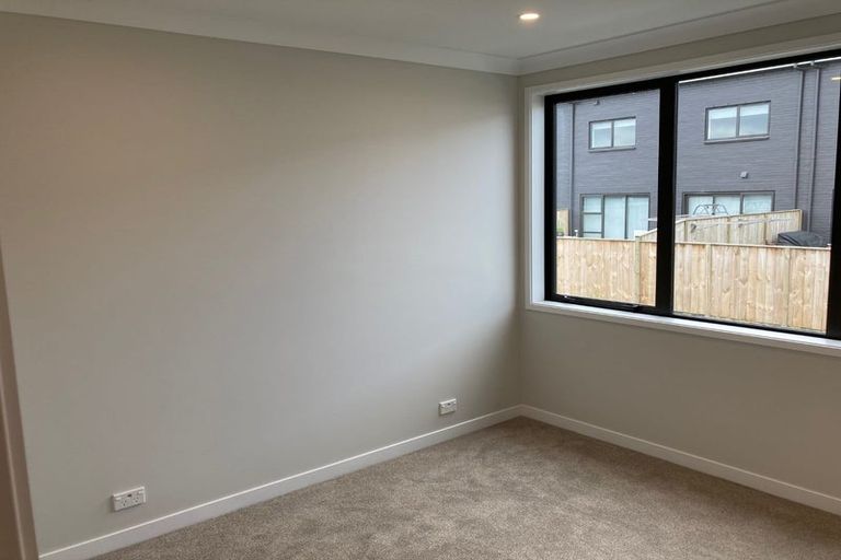 Photo of property in 21a O'meara Street, Swanson, Auckland, 0614