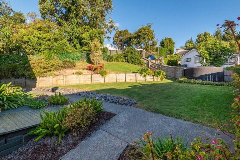 Photo of property in 83 Stillwater Crescent, Stillwater, Silverdale, 0993