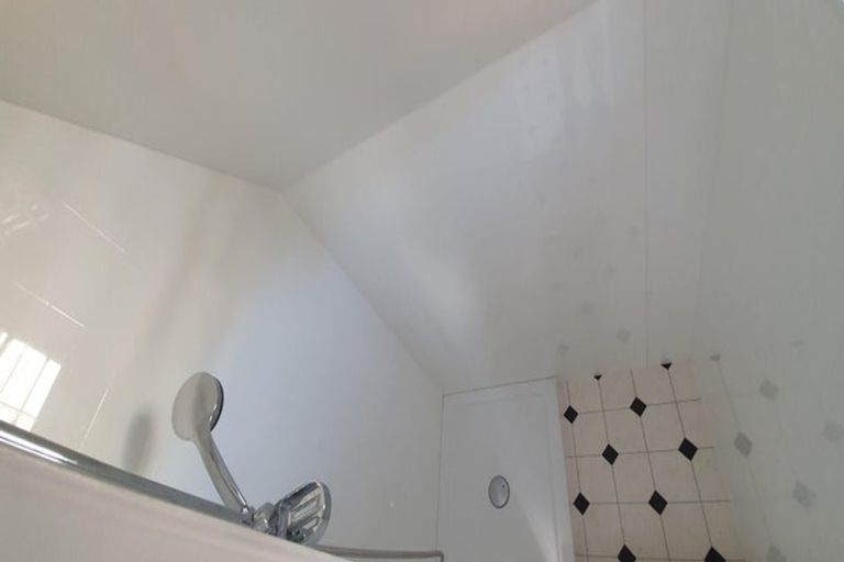 Photo of property in 1/70 Hataitai Road, Hataitai, Wellington, 6021