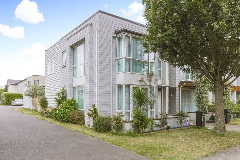 Photo of property in 31 Hakawai Avenue, Takanini, 2112