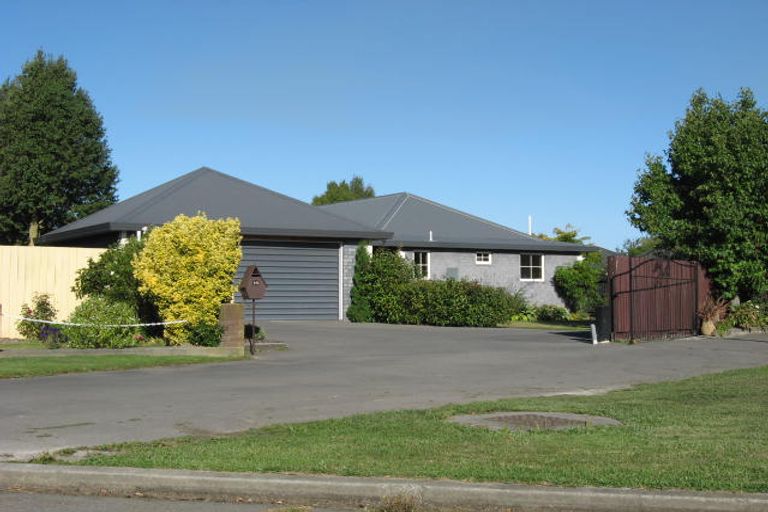 Photo of property in 16 Mountain View Place, Leeston, 7632
