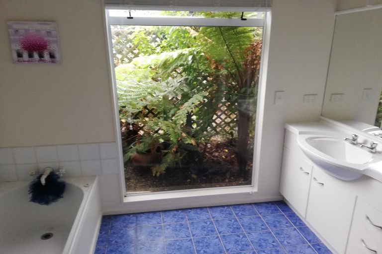 Photo of property in 138 Minden Road, Minden, Tauranga, 3176