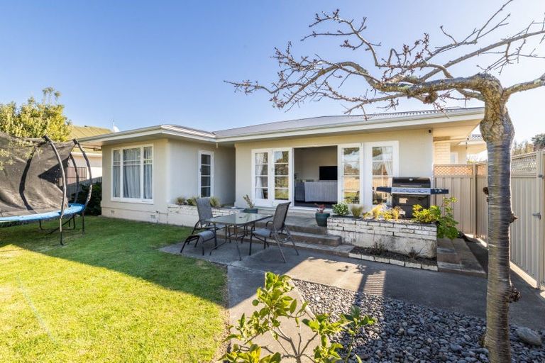 Photo of property in 61 King Street, Taradale, Napier, 4112