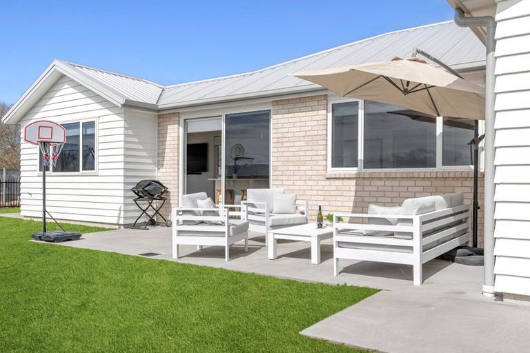 Photo of property in 28 O'sullivan Drive, Matamata, 3400