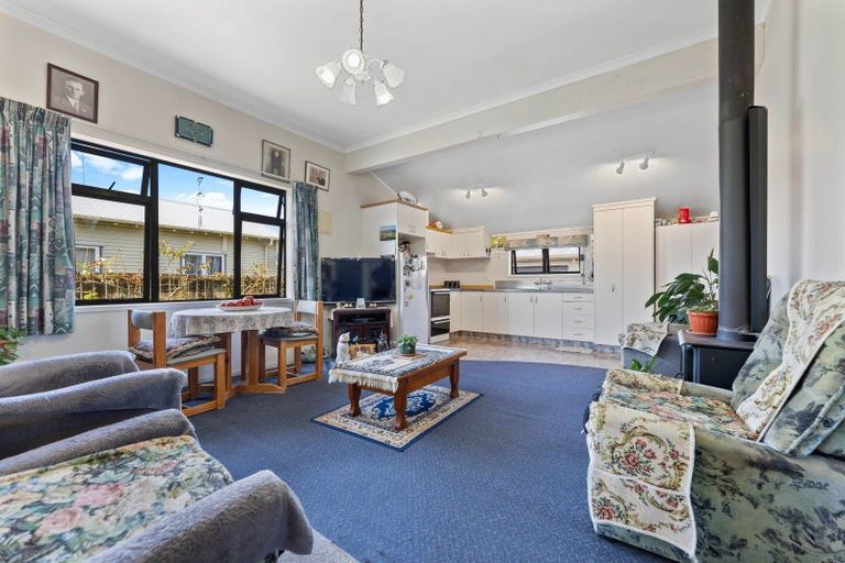 Photo of property in 14 Farmer Road, Waitoa, 3310