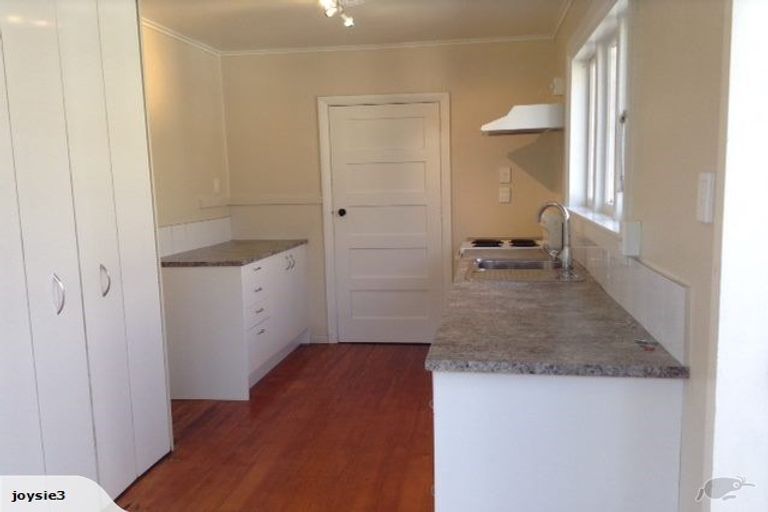 Photo of property in 20 Middleton Road, Upper Riccarton, Christchurch, 8041