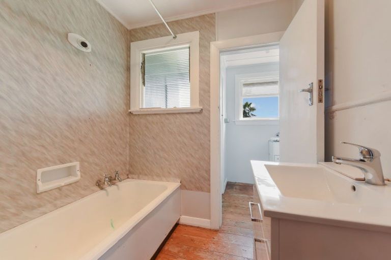 Photo of property in 2 Fry Street, Motueka, 7120