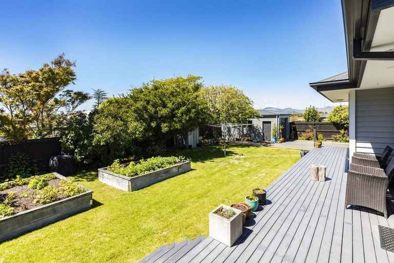 Photo of property in 43 Rawson Street, New Brighton, Christchurch, 8083