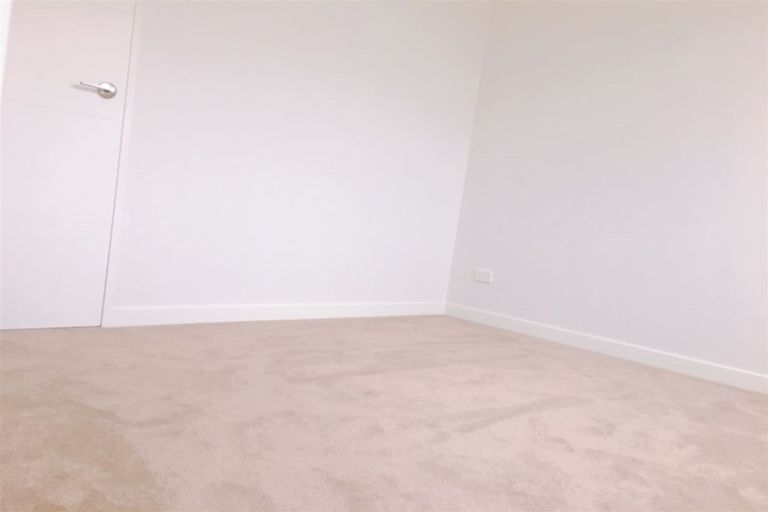 Photo of property in 36 Hikuawa Road, Flat Bush, Auckland, 2019