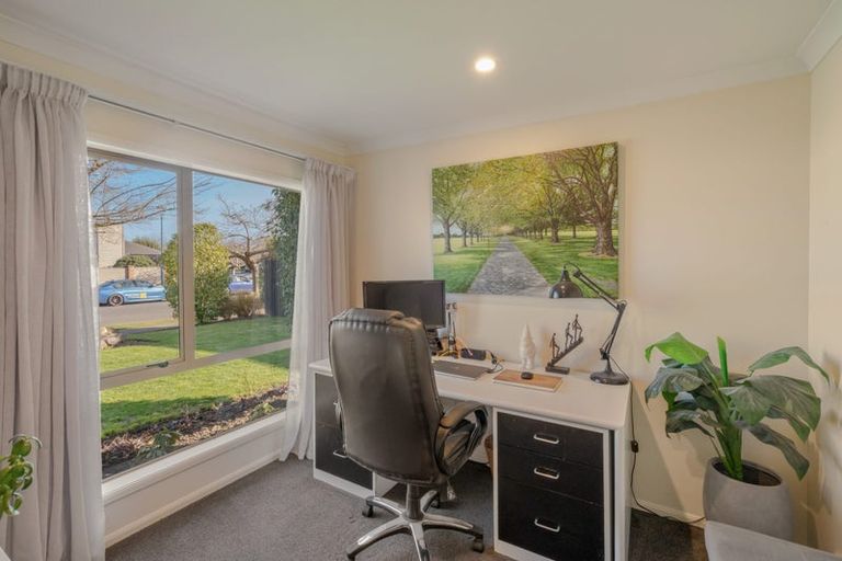 Photo of property in 53 Woodhurst Drive, Casebrook, Christchurch, 8051