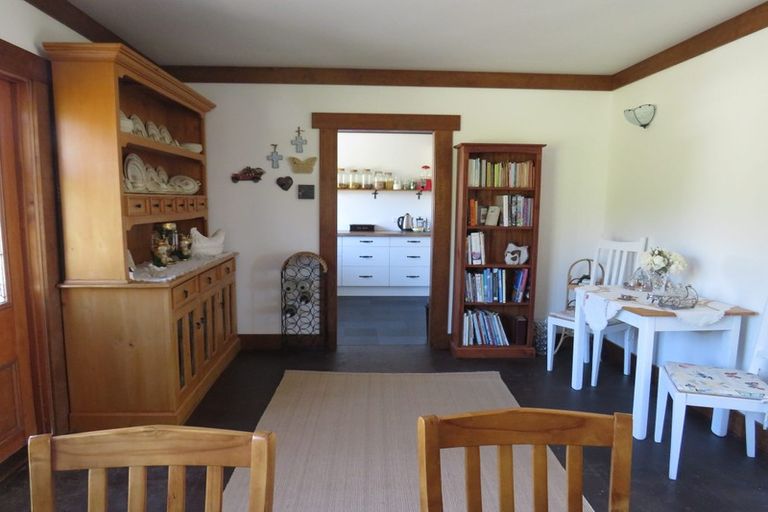 Photo of property in 600 Pahi Road, Pahi, Paparoa, 0571