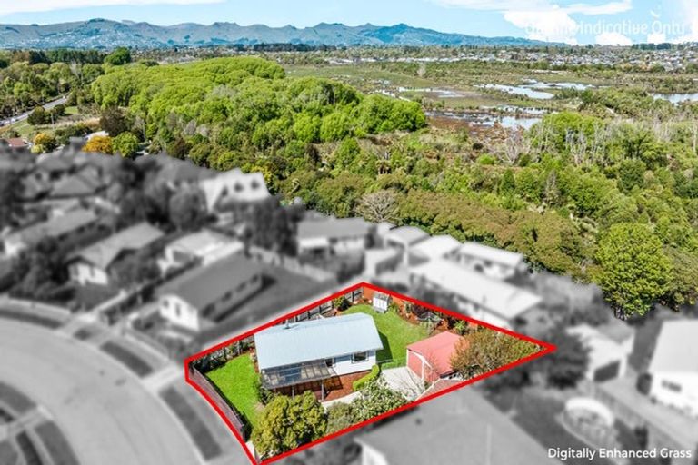 Photo of property in 34 Medina Crescent, Parklands, Christchurch, 8083