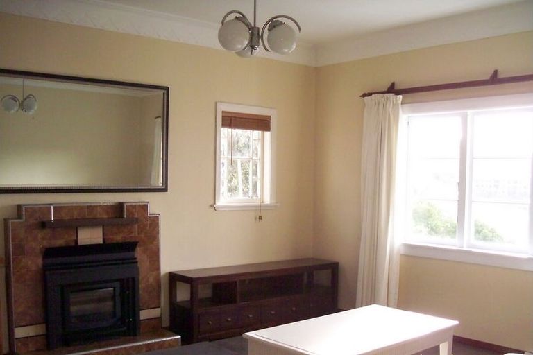 Photo of property in 237 Rintoul Street, Berhampore, Wellington, 6023