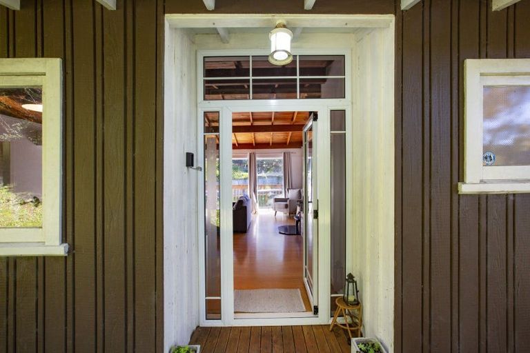 Photo of property in 1a Cross Street, Raglan, 3225