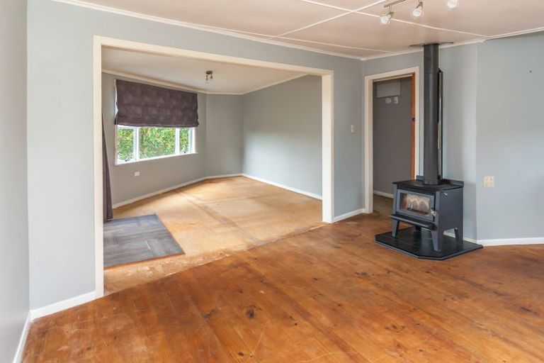 Photo of property in 24 Hunia Terrace, Himatangi Beach, Foxton, 4891