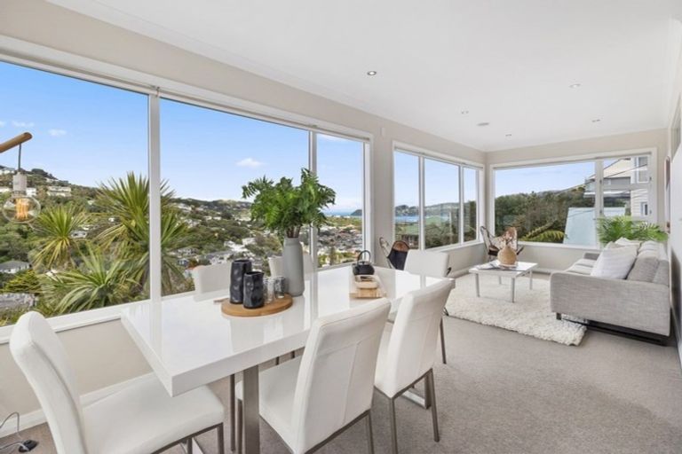 Photo of property in 6 Seatoun Heights Road, Seatoun, Wellington, 6022