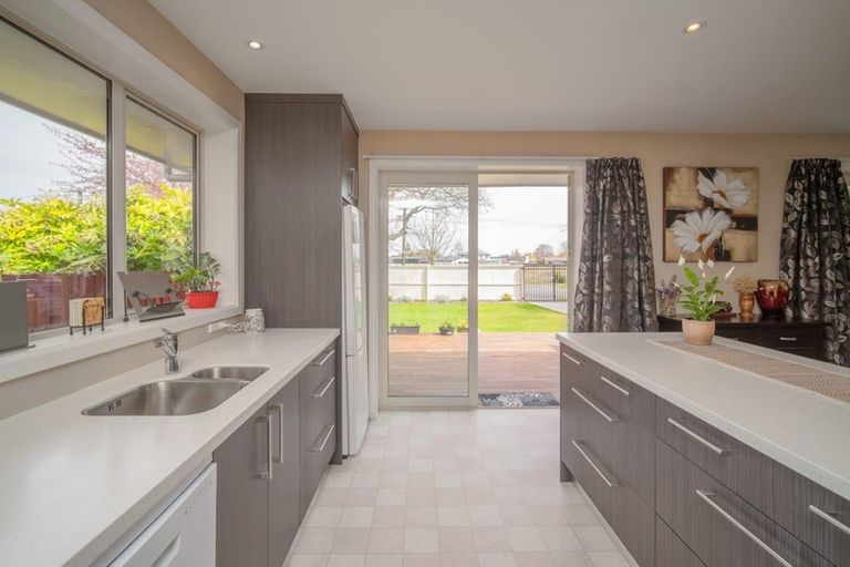 Photo of property in 23 Colwyn Street, Bryndwr, Christchurch, 8053