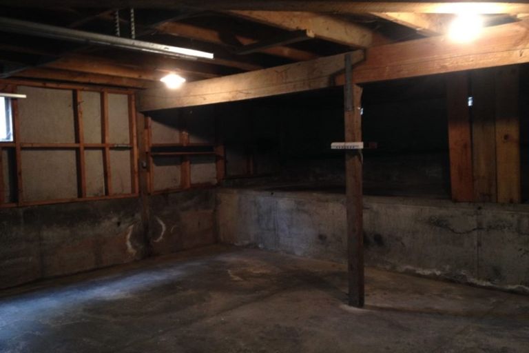 Photo of property in 132 Saint Vincent Street, Toi Toi, Nelson, 7010