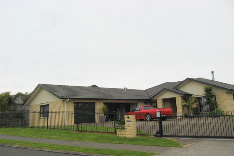 Photo of property in 28 Solan Drive, Waimauku, 0812