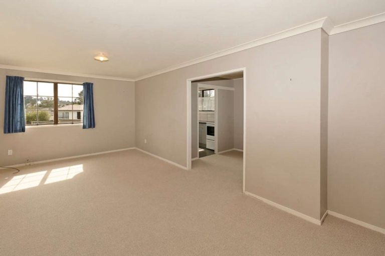 Photo of property in 43 Luanda Drive, Ranui, Auckland, 0612