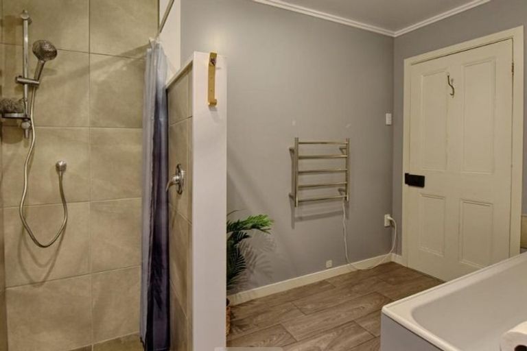 Photo of property in 2 Joseph Street, Gore, 9710