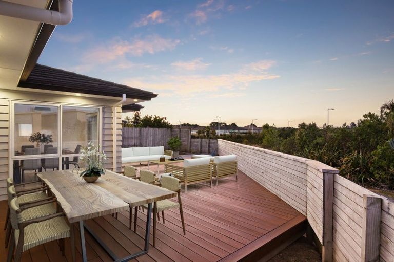 Photo of property in 13 O Ruamano Crescent, Pukekohe, 2120