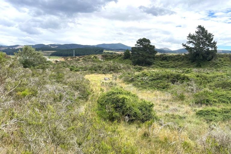 Photo of property in 44 Rongahere Road, Beaumont, Lawrence, 9591