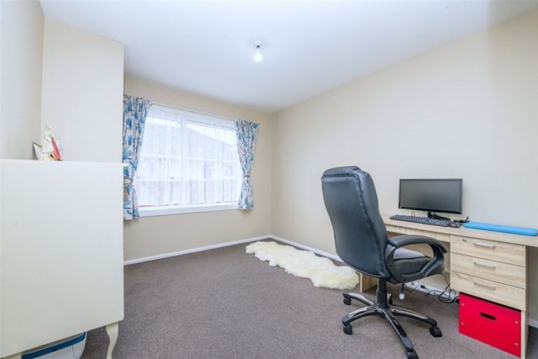 Photo of property in 82 Blankney Street, Hornby, Christchurch, 8042