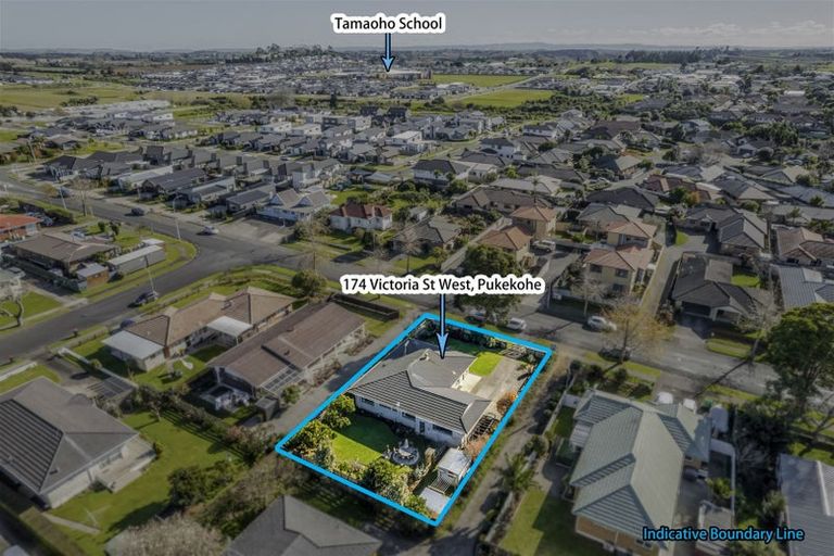 Photo of property in 174 Victoria Street West, Pukekohe, 2120