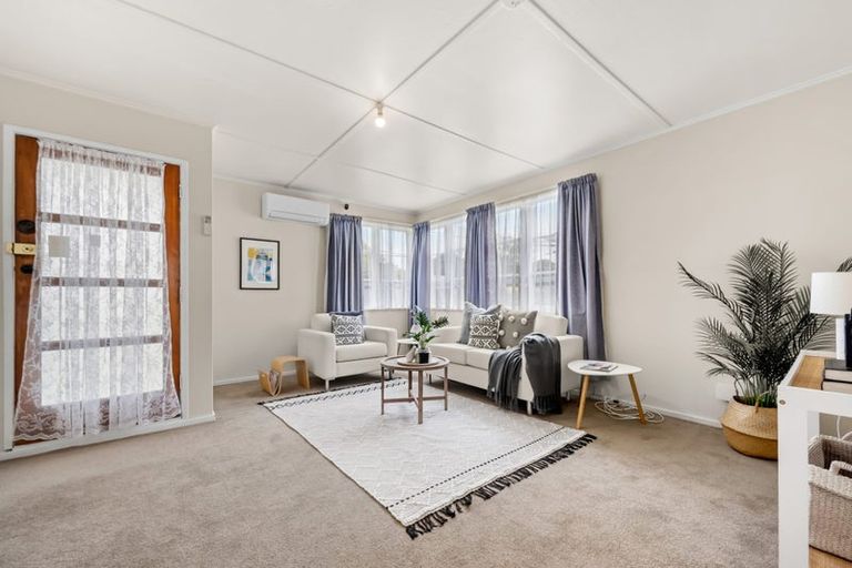 Photo of property in 11 Cole Street, Naenae, Lower Hutt, 5011