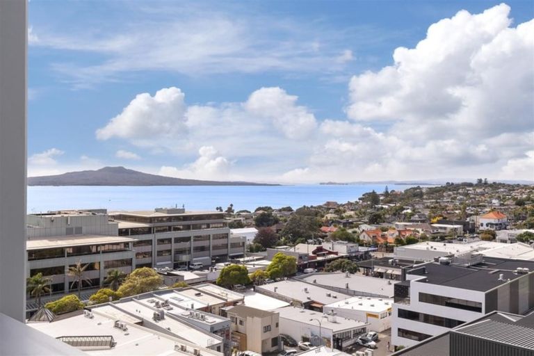 Photo of property in Sentinel Apartments, 1004/3 Northcroft Street, Takapuna, Auckland, 0622