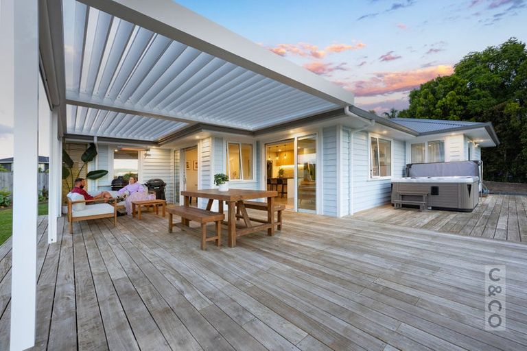 Photo of property in 43 Awatiro Drive, Kaukapakapa, 0871