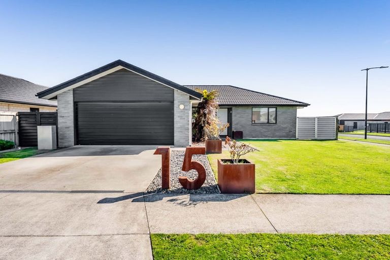 Photo of property in 15 Customhouse Street, Bell Block, New Plymouth, 4312