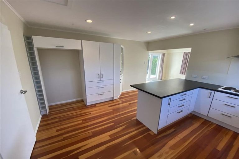 Photo of property in 26 Ruru Crescent, Heretaunga, Upper Hutt, 5018